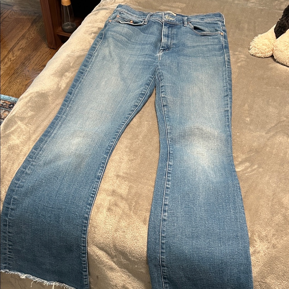 MOTHER Weekender Fray, bootleg jeans